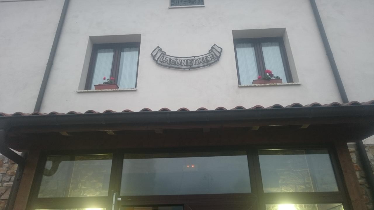 Hotel Santuario Urkiola - Lagunetxea Urquiola Exterior foto